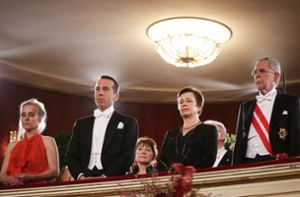 Wiener Opernball beginnt mit Trauerminute