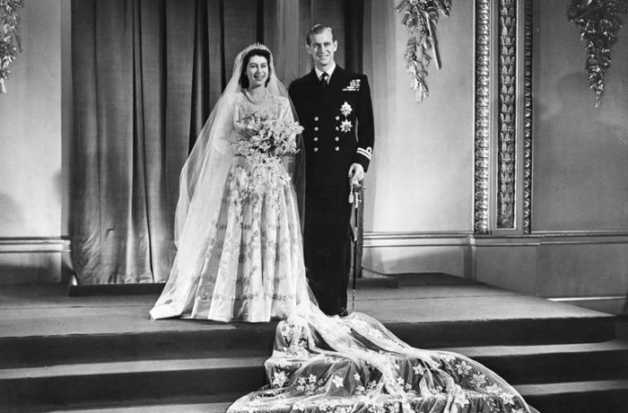 Queen begeht Hochzeitstag erstmals alleine nach Philips Tod