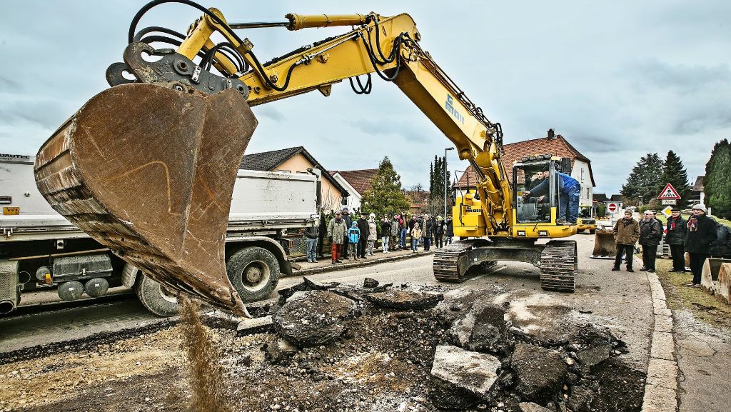 Straßensanierung in Schorndorf-Oberberken: Pendler müssen einen Umweg fahren