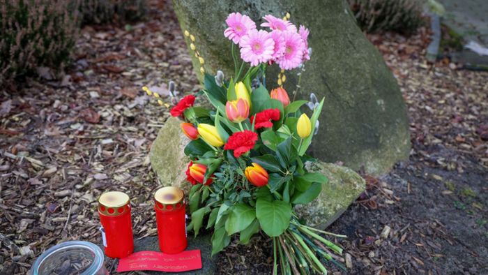 Niedersachsen: Gedenken an die Opfer der Gewalttat im Kreis Rotenburg