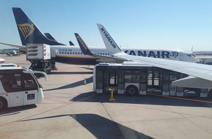Ryanair-Flugzeug muss in Madrid notlanden