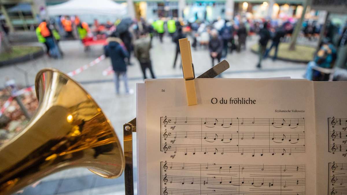 Weihnachten in Stuttgart: Evas Stall empfängt wieder Bedürftige im Freien