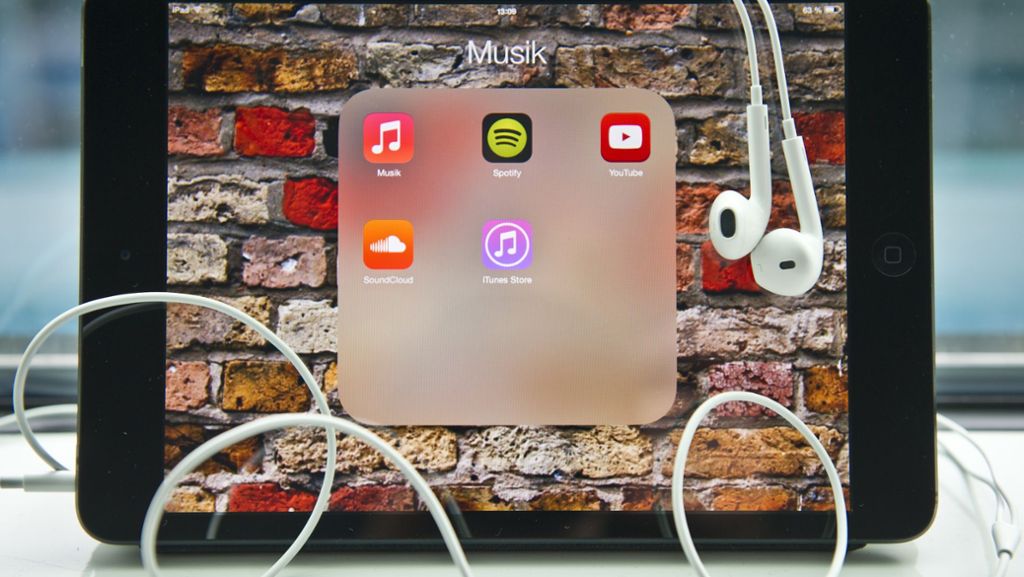  Das Ende von iTunes war vorhersehbar: Jetzt sollen die drei Apps Apple Music, Apple Podcasts und Apple TV den früheren Multimediadienst von Apple ersetzten. 