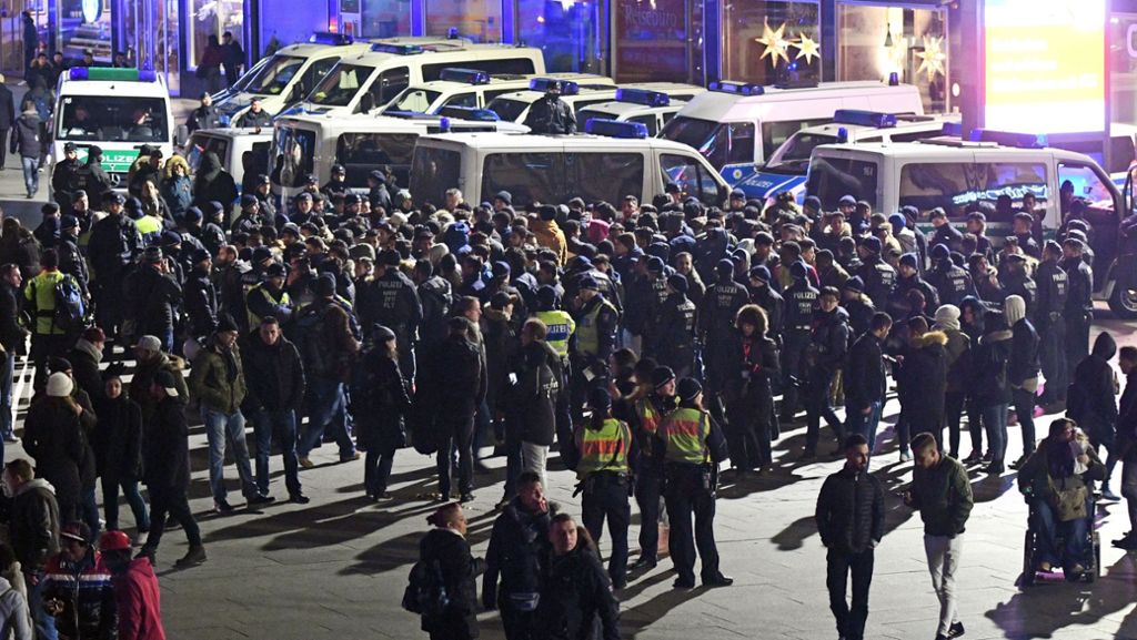 Silvester in Köln: Polizei für Begriff „Nafris“ in der Kritik
