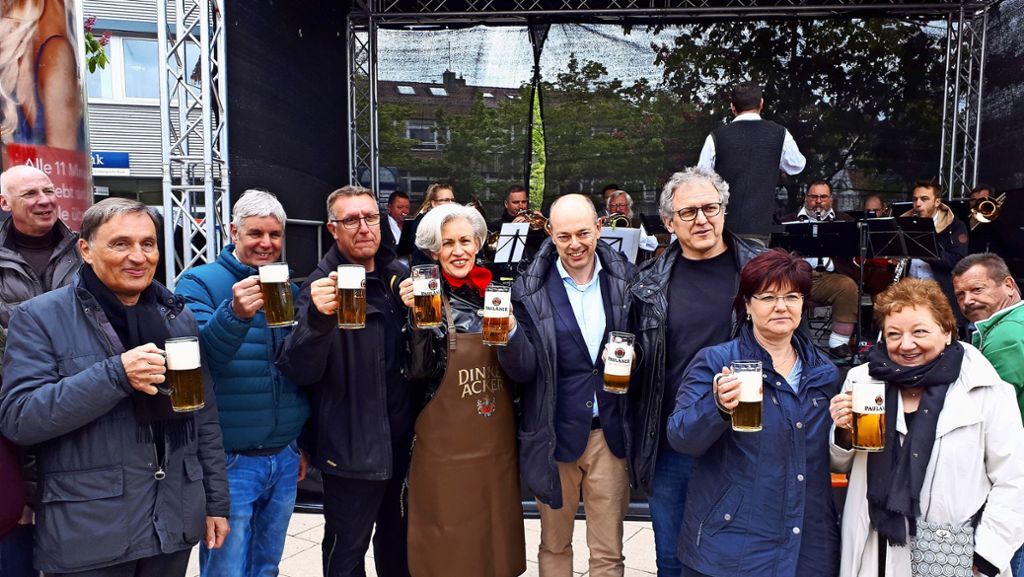 Maibäume und -feiern im Stuttgarter Norden: Die einen feiern, die anderen ärgern sich