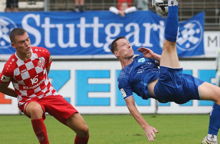 Stuttgarter Kickers bei Eintracht Frankfurt II: Reserveteams im Fußball – eine nie endende Diskussion