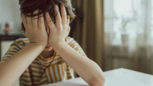 Umfrage unter Eltern: Psychische Belastung junger Menschen nimmt aktuell zu