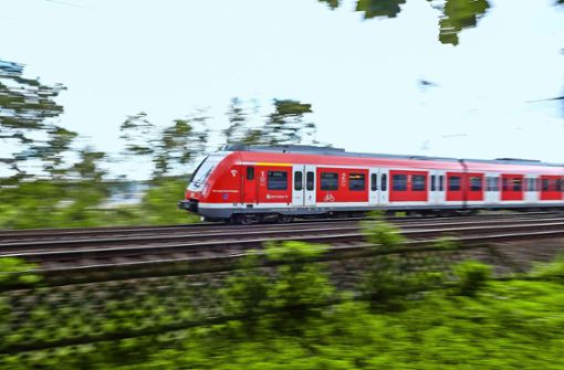 Stuttgart prüft Abgabe für Nahverkehr