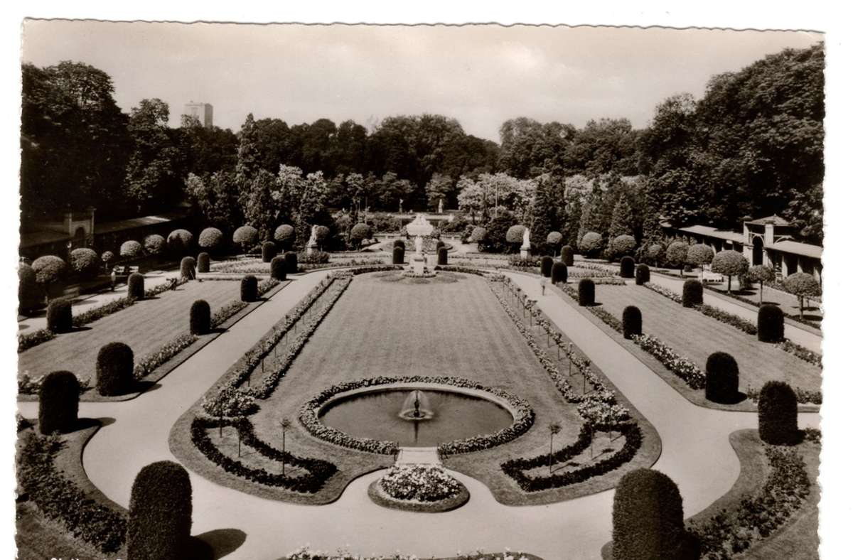 Der Rosengarten vor dem Krieg.