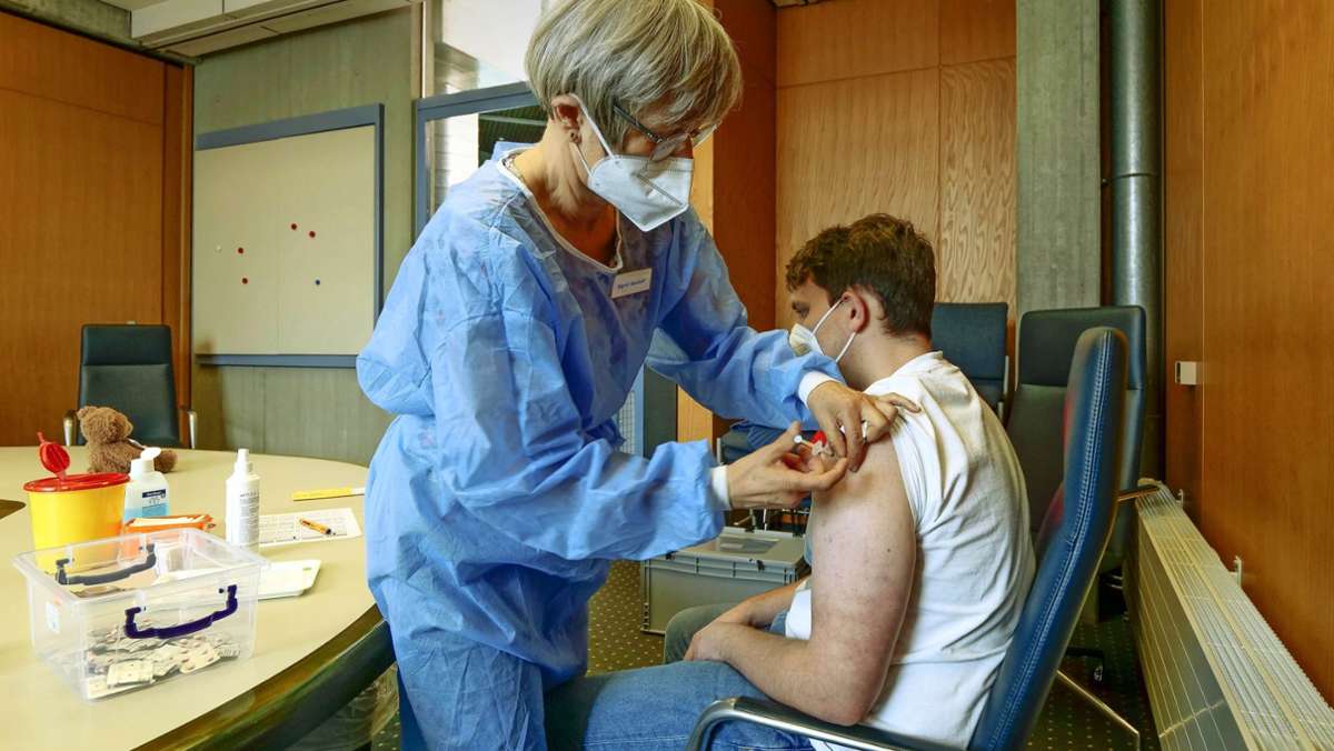 Coronavirus im Kreis Böblingen: Junge Menschen in Rutesheim geimpft
