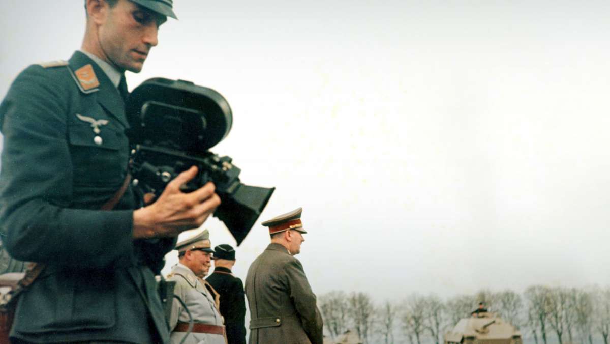  Der Stuttgarter Walter Frentz hat vor 85 Jahren maßgeblich an Leni Riefenstahls Berliner Olympiafilm mitgearbeitet. Adolf Hitler machte ihn daraufhin zu seinem Bildermacher – eine fatale Verbindung. 