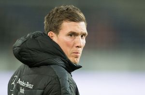 Mehmet Scholl meldet sich bei VfB-Coach Wolf