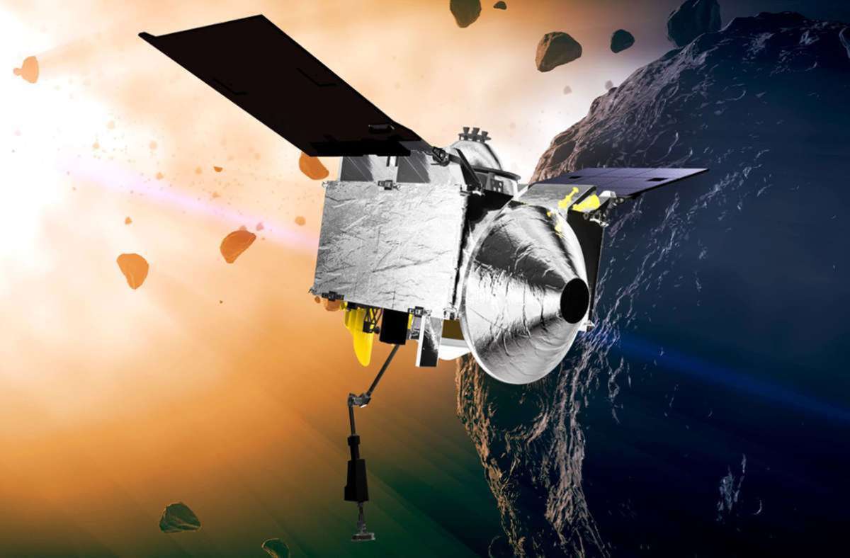 „Osiris Rex“ war im September 2016 vom Weltraumbahnhof Cape Canaveral gestartet und rund zwei Jahre später bei Bennu angekommen. Seitdem umkreiste die etwa sechs Meter lange und 2100 Kilogramm schwere Sonde den Asteroiden und untersucht ihn mit ihren wissenschaftlichen Instrumenten und Kameras.