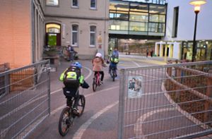 Minister will  Straßen vor Schulen in Baden-Württemberg   sperren