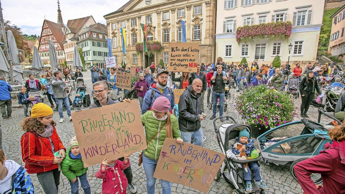 Betreuungskosten in Esslingen: Eltern laufen Sturm – Kitas werden trotzdem teurer