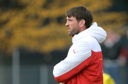 VfB-Trainer Sebastian Gunkel tritt mit seiner U19 erst an diesem Montag gegen den KSC an. Foto: Pressefoto Baumann