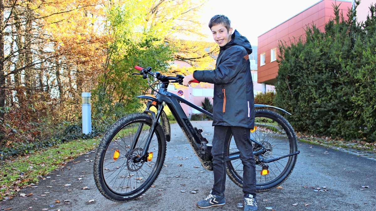 Solidaritätsaktion: Endlich hat Felix sein E-Bike