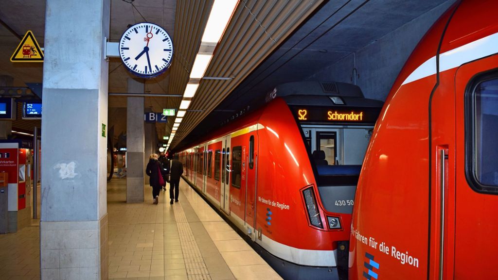 S-Bahn zum Stuttgarter Flughafen: Bürger kritisieren die Streckensperrung