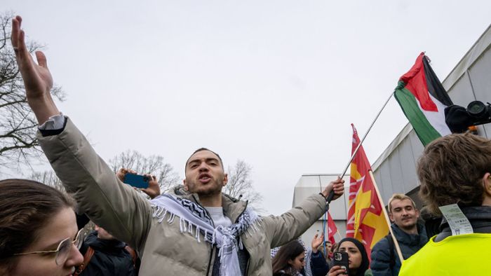 Berlin: Aufgeheizte Stimmung bei Palästina-Demo an der FU