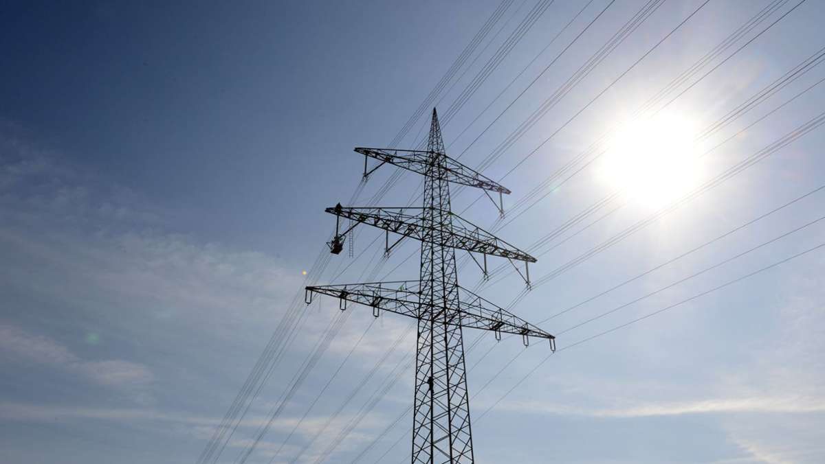  Ein zu hoher Stromfluss vom Südwesten Europas nach Kontinentaleuropa hat im Januar das Stromnetz fast zusammenbrechen lassen. Erneuerbare waren daran nicht schuld. 