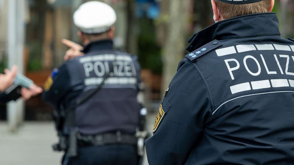 Corona-Bußgeld gegen Altenpflegerin: Innenministerium bietet nach Vorfall in Stuttgart Aufklärung an
