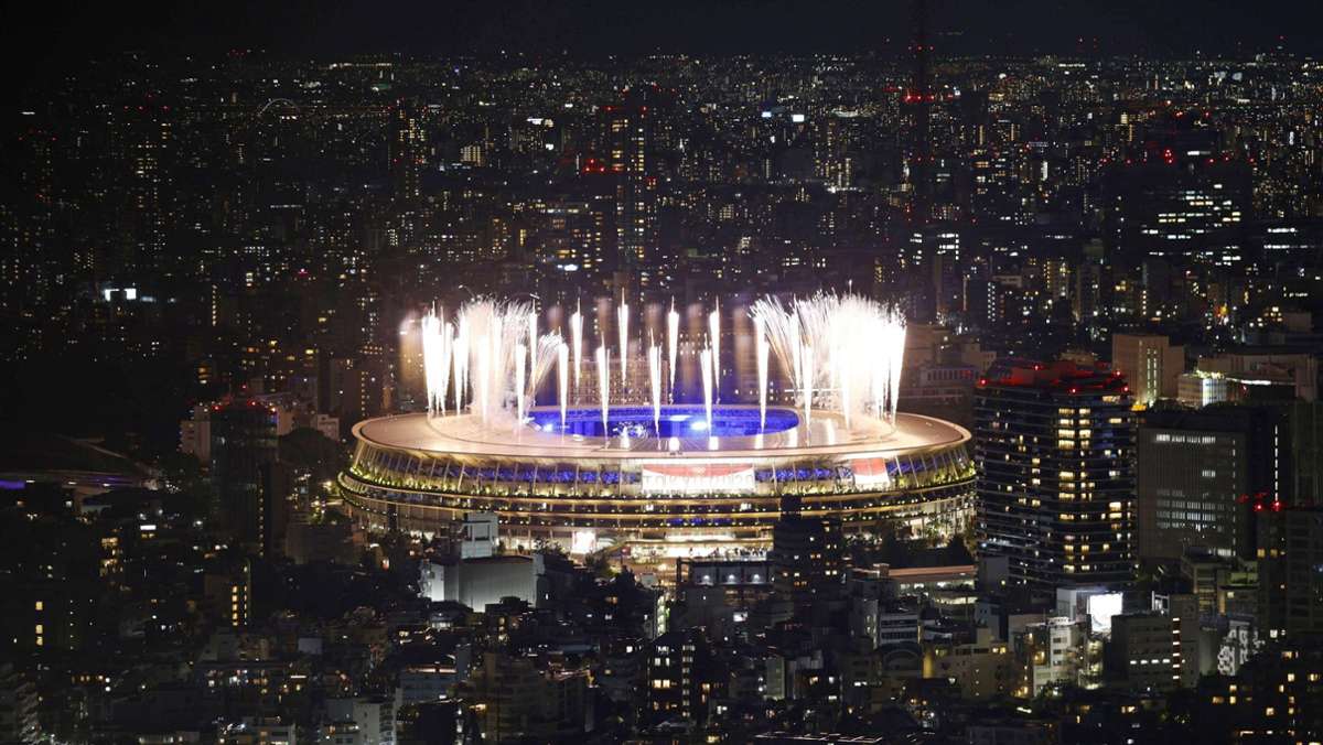 Abschlussfeier von Olympia 2021: Twitter-Reaktionen: „Die Projektion der olympischen Ringe - wow!“