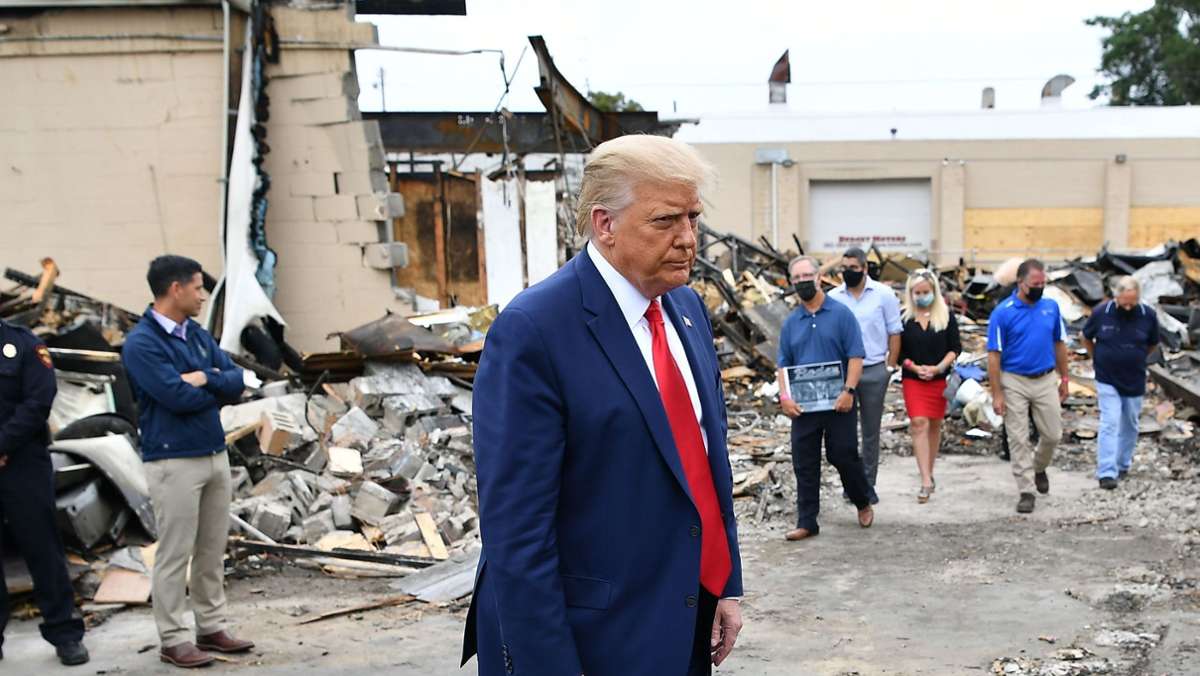 Nach Protesten in Kenosha: Donald Trump gibt Demokraten Schuld für Zerstörung