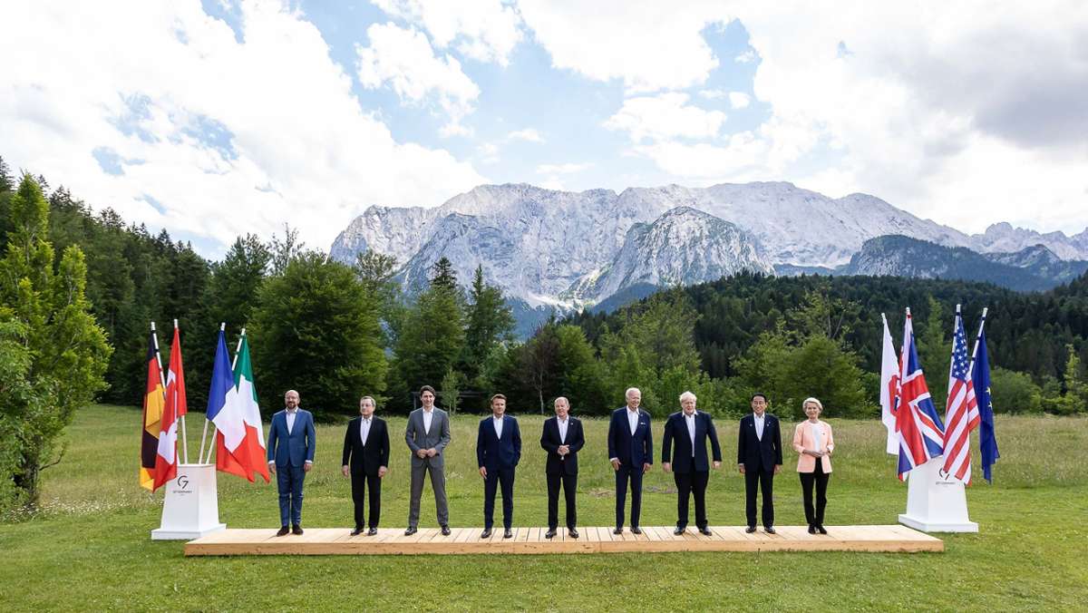 Auftakt des G-7-Gipfels: Schulterklopfer für Olaf Scholz