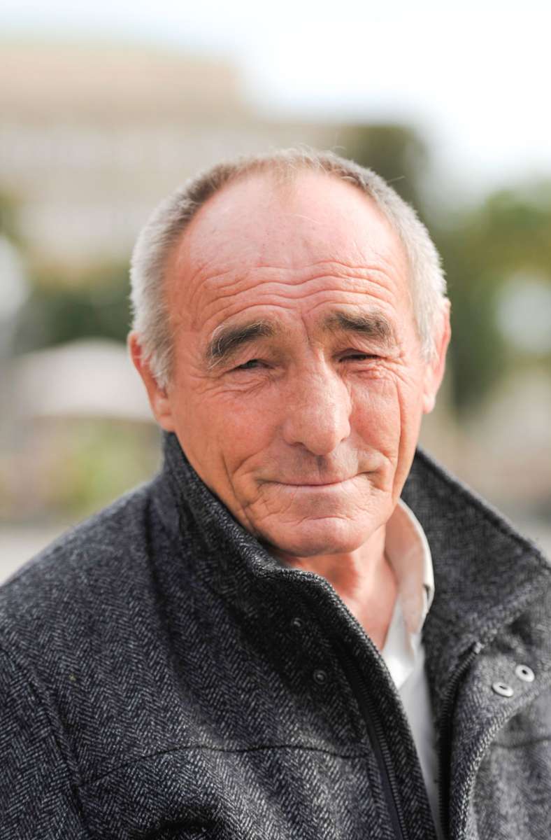 Rudolf Kautz (61), Rentner aus Büsnau: „Für den erneuten Streik habe ich kein Verständnis. Entweder muss ich am Donnerstag eine dreiviertel Stunde laufen oder 14 Euro für ein Taxi ausgeben. Schließlich muss ich zum Schachspielen in die Innenstadt kommen.“