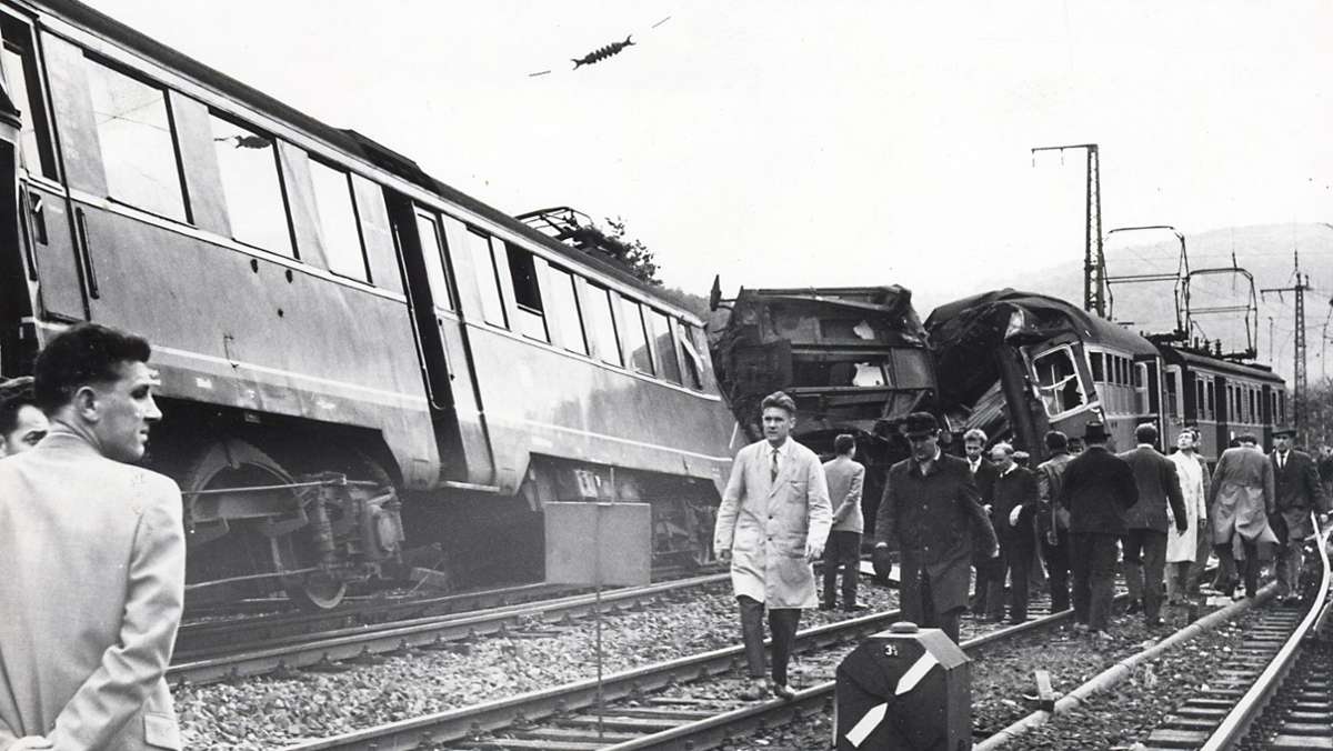 Erinnerungen an das Esslinger Zugunglück: Vor 60 Jahren krachten zwei Vorort-Züge aufeinander