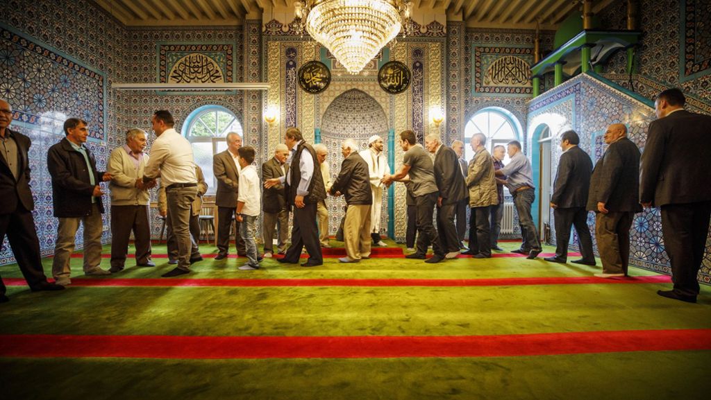 Ditib-Moschee in Waiblingen: Gebete und Süßes zum Ende des Ramadan