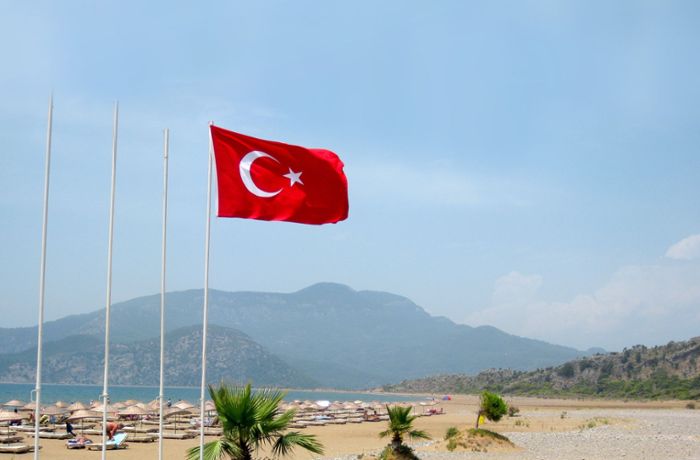 Immer mehr wehrpflichtige Russen fliehen in die Türkei