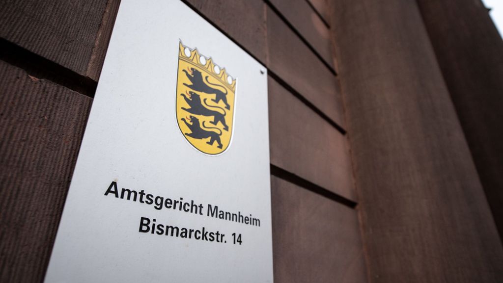 Sturzgeburt in Mannheimer Lokal: Wirtin verweigert  Hilfe –  1500 Euro Strafe