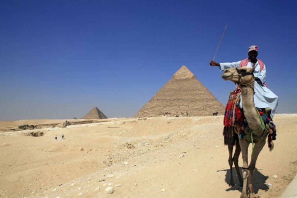Die Pyramiden, das Nildelta, die Wüste und das Rote Meer – Ägypten ist eines der schönsten Urlaubsziele der Welt. Foto: dpa-tmn