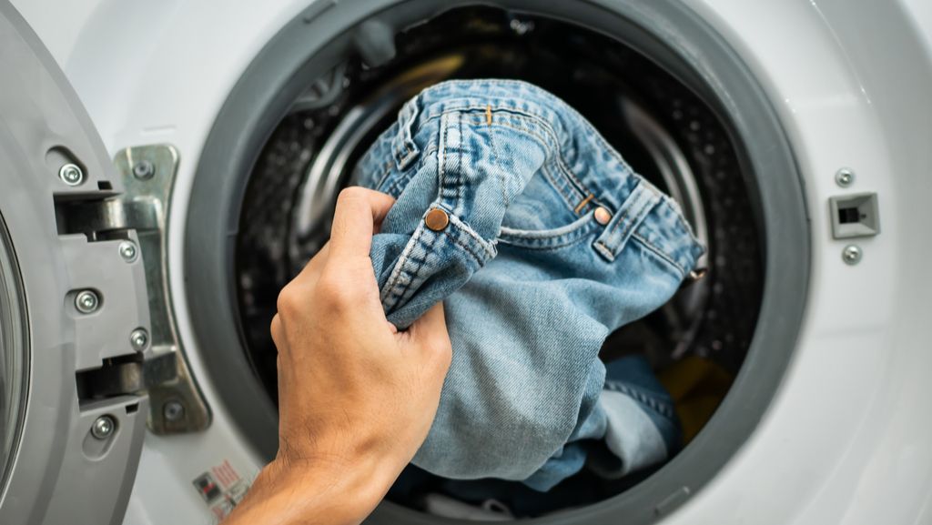 Jeans waschen: Anleitung und Tipps