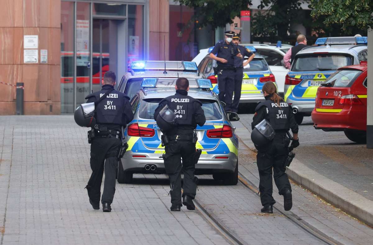 Am Freitag hat ein Mann drei Frauen in Würzburg getötet. Foto: AFP/KARL-JOSEF HILDENBRAND