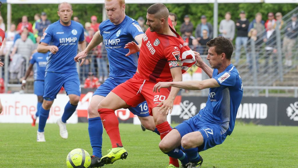 Oberliga-Spielplan ist da: Derby Kickers gegen SSV Reutlingen bereits am zweiten Spieltag