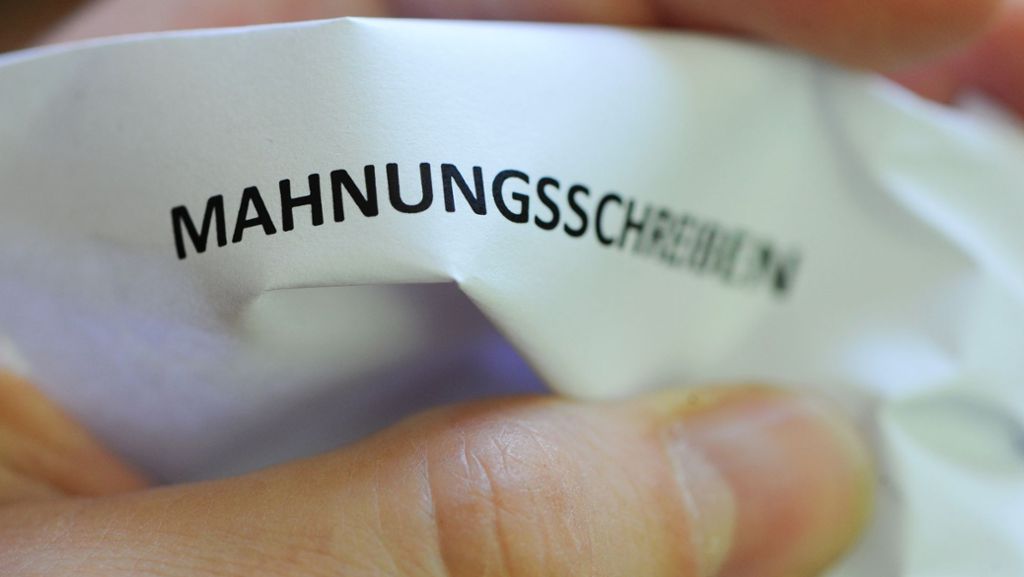 Polizei warnt vor Betrugsmasche in Stuttgart: Falsches Inkassounternehmen treibt Geld ein
