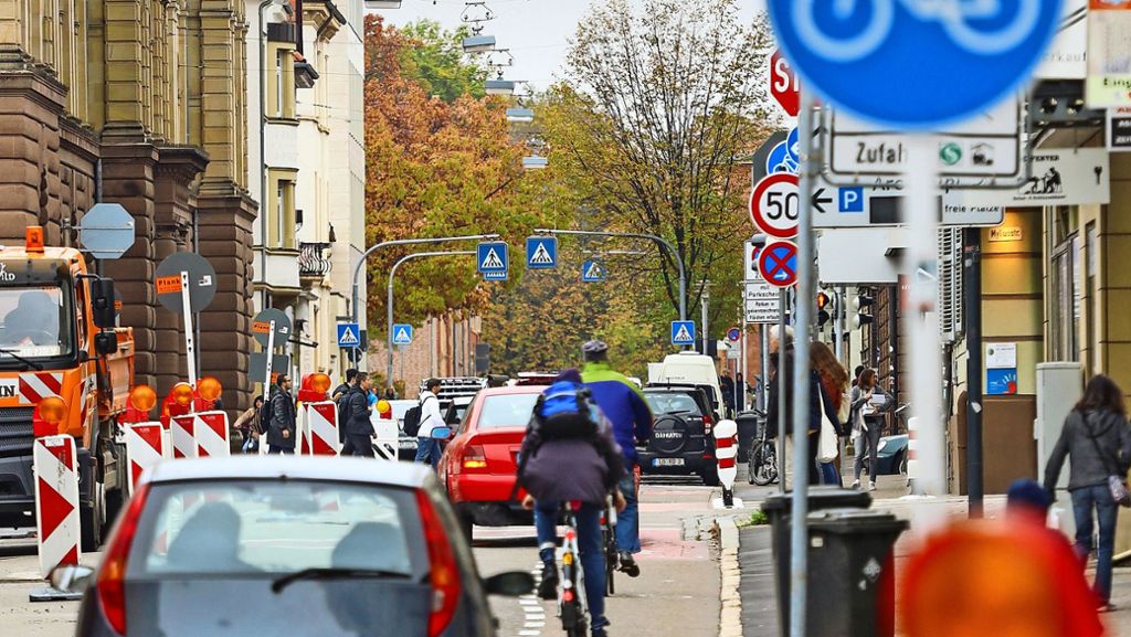 Baustelle in Ludwigsburg: Autofahrer geben die Schillerstraße einfach nicht her