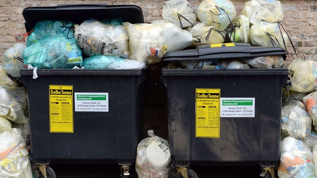 Müllabfuhr streikt im Landkreis Karlsruhe: Den Mitarbeitern stinkt es gewaltig