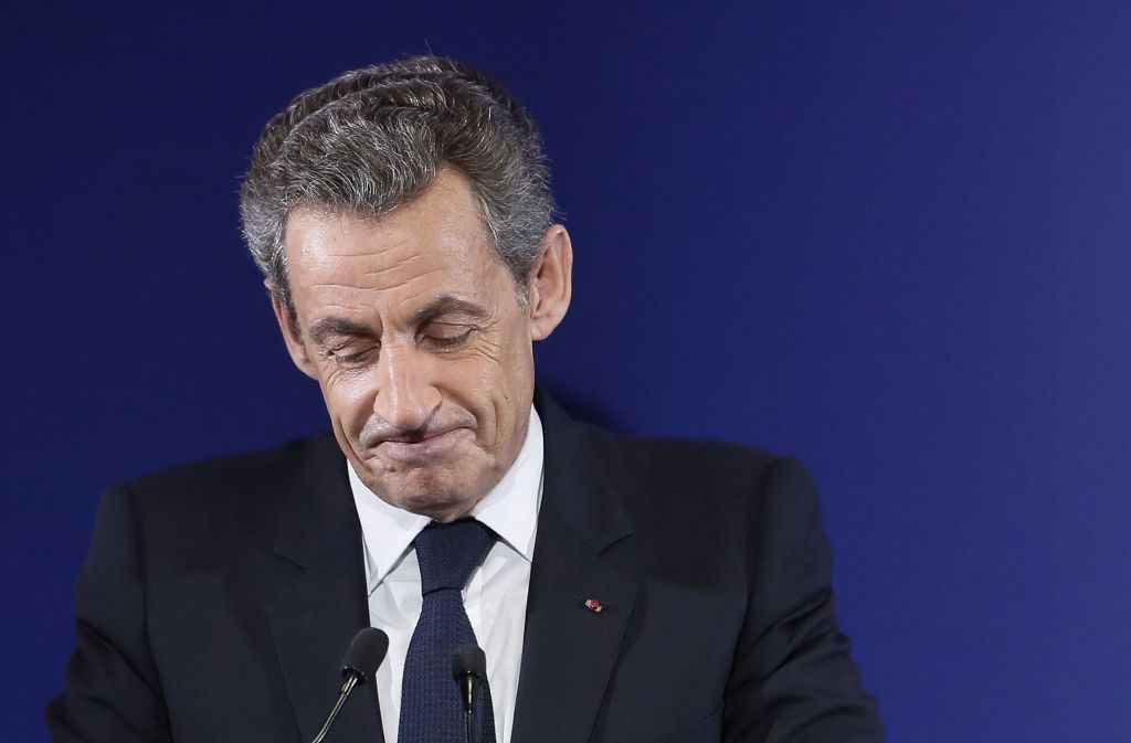 Das war es wohl mit der politischen Karriere von Nicolas Sarkozy. Er hat das innerparteiliche Rennen um die Präsidentschaftskandidatur verloren.