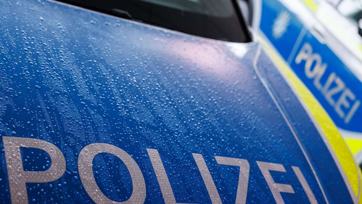 Talheim im Kreis Heilbronn: Mann schießt von Balkon mit Schreckschusswaffe - Polizeieinsatz