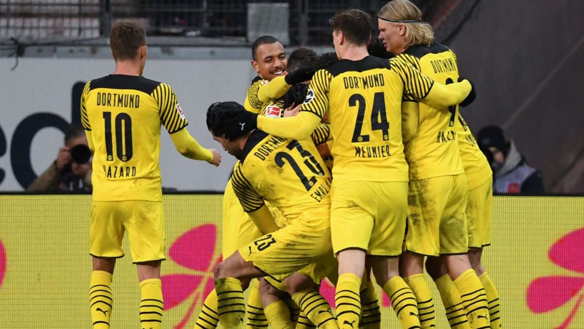  Borussia Dortmund zeigt Moral und rückt bis auf sechs Punkte an die Bayern heran. Vizemeister Leipzig feiert im neuen Jahr einen klaren Sieg, der SC Freiburg muss ein spätes Gegentor hinnehmen. Der Überblick zum Spieltag. 
