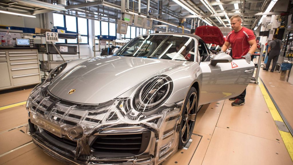 Chef Oliver Blume: Porsche plant keine Entlassungen in den nächsten Jahren