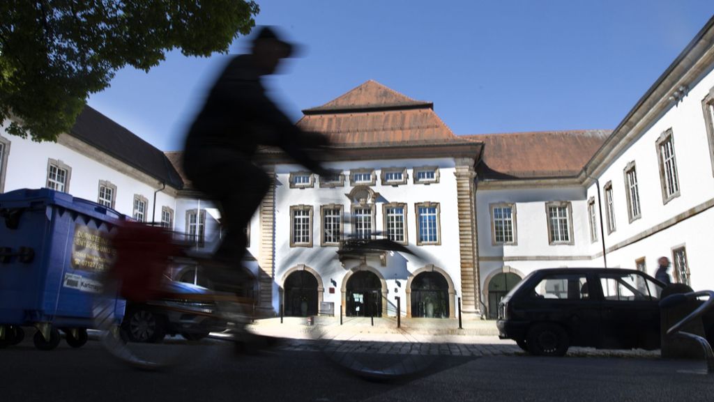 Gerichtsverhandlung in Esslingen: Kühlschrank dient dem Opfer als Schutzschild