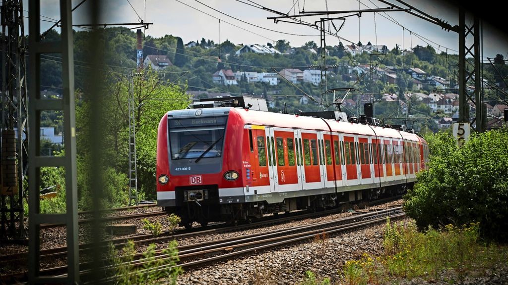 S-Bahn-Gipfel: Eigenlob der Bahn kommt nicht gut an