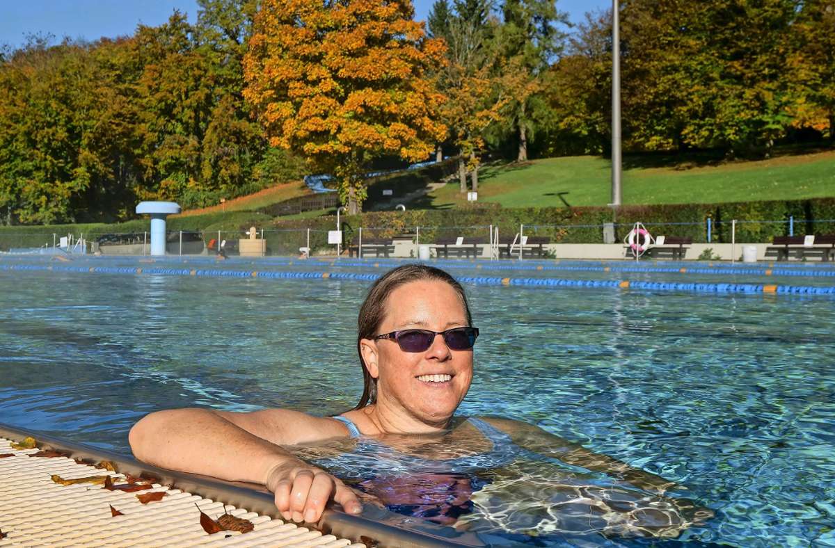 Schwimmerin Ursula Jahn: „Man kann hier schön seine Bahnen ziehen. Ich bin robust, ich mag es eher kalt und frostig. Aber im Wasser ist es warm und kuschelig.“