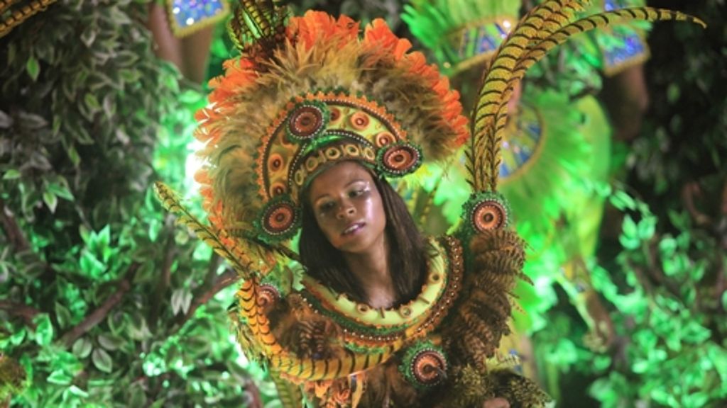 Karneval in Rio de Janeiro: Wen stört die Krise? Rio feiert unverdrossen