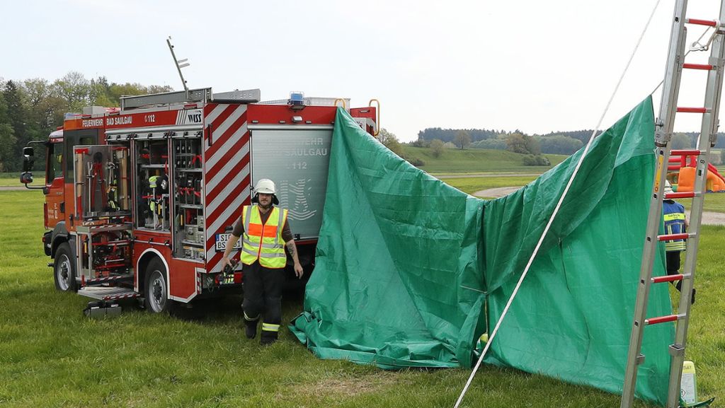 Tödlicher Flugunfall in Bad Saulgau: Fallschirme kollidierten 100 Meter über dem Boden
