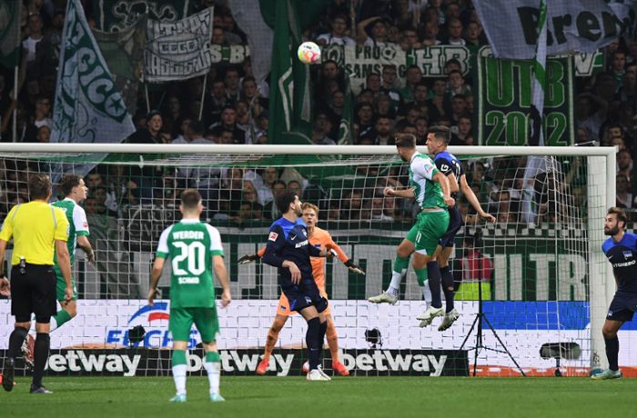 Fußball-Bundesliga: Werder Bremen schlägt Hertha BSC